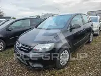 2005 Volkswagen GOLF