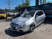 2005 Volkswagen GOLF