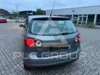 2005 Volkswagen GOLF