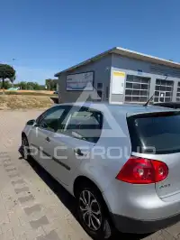 2005 Volkswagen GOLF