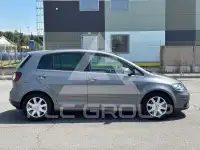 2005 Volkswagen GOLF