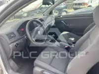2005 Volkswagen GOLF