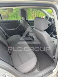 2005 Volkswagen GOLF