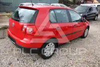 2005 Volkswagen GOLF