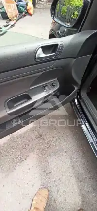 2005 Volkswagen GOLF