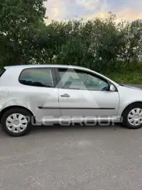 2005 Volkswagen GOLF