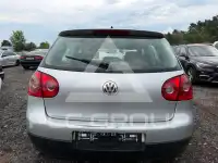 2005 Volkswagen GOLF