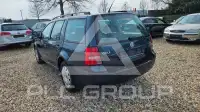 2005 Volkswagen GOLF