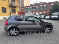 2005 Volkswagen GOLF