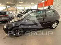 2005 Volkswagen GOLF