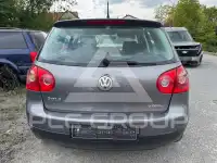 2005 Volkswagen GOLF