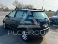 2005 Volkswagen GOLF
