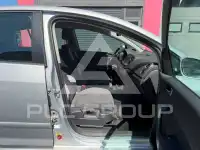 2005 Volkswagen GOLF