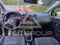 2005 Volkswagen GOLF