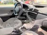 2005 Renault Laguna