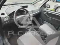 2005 Opel MERIVA