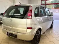 2005 Opel MERIVA