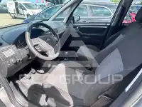 2005 Opel MERIVA