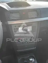 2005 Opel MERIVA