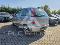 2005 Opel MERIVA
