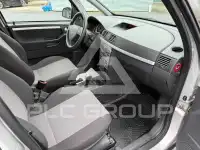 2005 Opel MERIVA