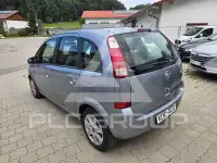 2005 Opel MERIVA