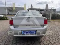 2005 Opel Vectra