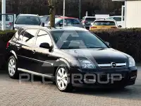 2005 Opel Signum