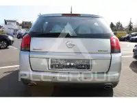 2005 Opel Signum