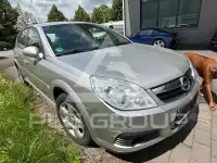 2005 Opel Signum