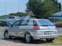 2005 Opel Signum