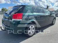 2005 Opel Signum