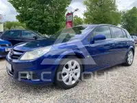 2005 Opel Signum