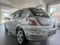 2005 Opel Astra
