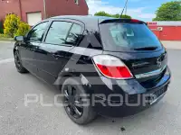 2005 Opel Astra