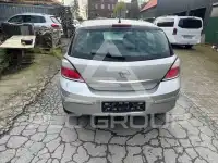 2005 Opel Astra