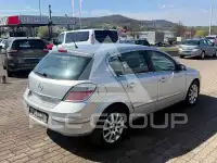 2005 Opel Astra