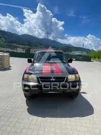 2006 Mitsubishi PAJARO