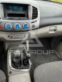 2006 Mitsubishi L200