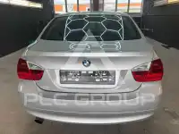 2006 BMW 320