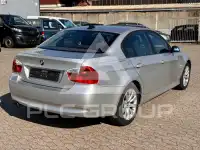2006 BMW 318