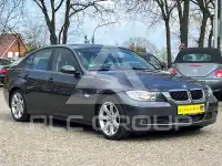 2006 BMW 318