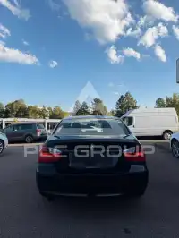 2006 BMW 318