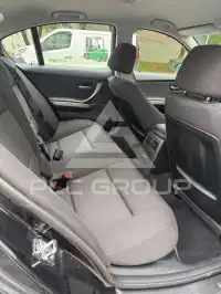 2006 BMW 318