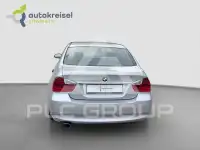 2006 BMW 318