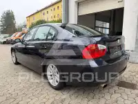 2006 BMW 318