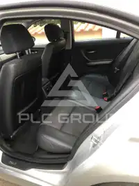 2006 BMW 318