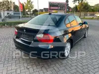 2006 BMW 318