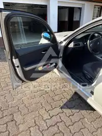 2006 BMW 318