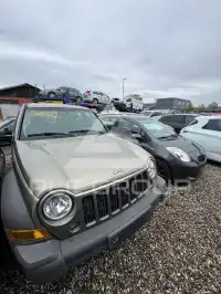2006 Jeep CHEROKEE